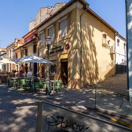 Welcoming Adorable House - Ace Location Porto