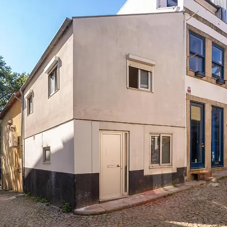 Welcoming Adorable House - Ace Location Porto